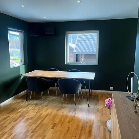 With 4 Bedrooms, Available For Ons Stavanger